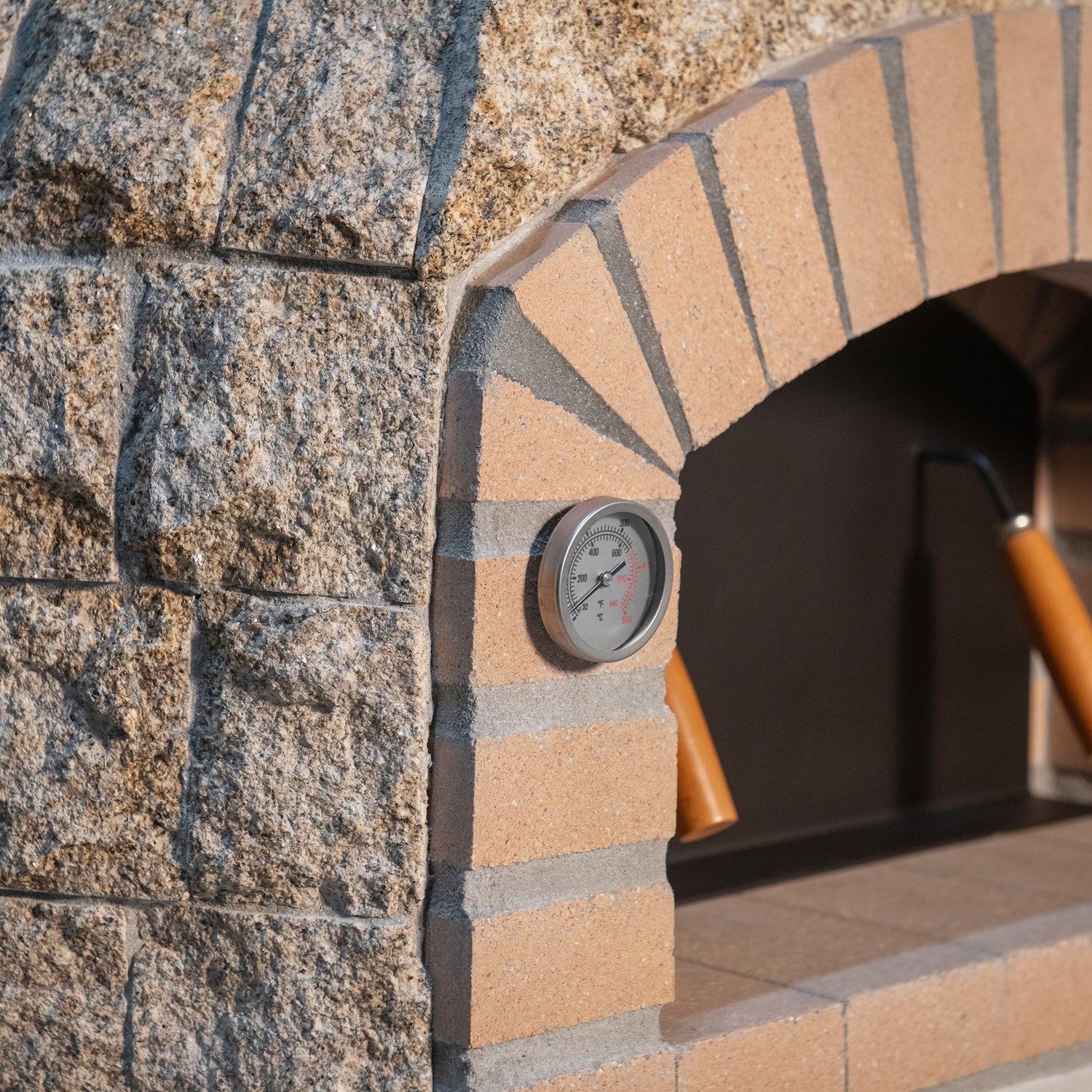Horácio 1945 Brick Pro - Granite